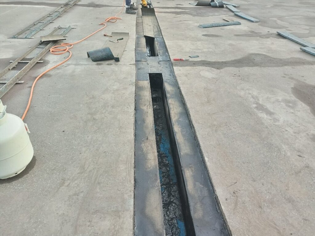 Roof Membrane Waterproofing in ASB Tennis Lane, Auckland — Goliath Coatings — photo 13