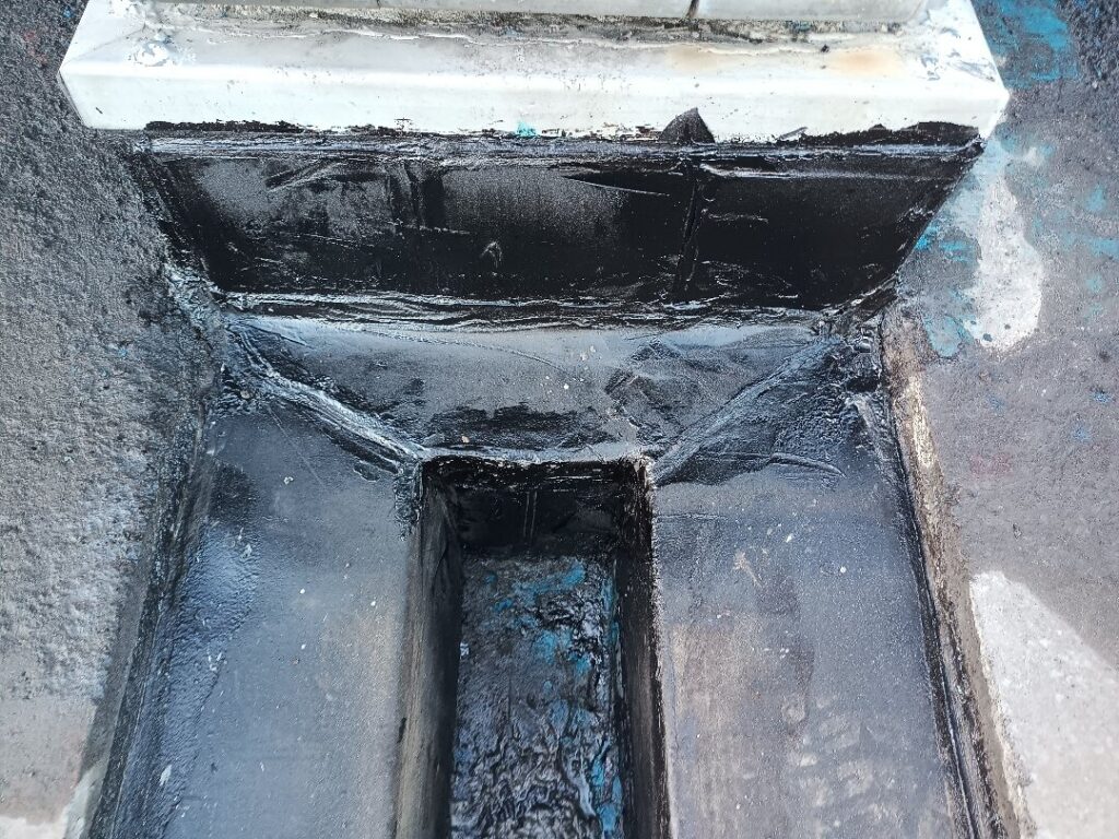 Roof Membrane Waterproofing in ASB Tennis Lane, Auckland — Goliath Coatings — photo 12